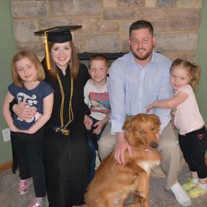 Meet your Posher, Cassandra